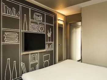 Standard Room, 1 Double Bed with Sofa bed