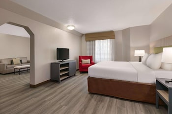 Studio Suite, 1 King Bed, Non Smoking