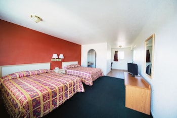Standard Room, 2 Queen Beds, Non Smoking