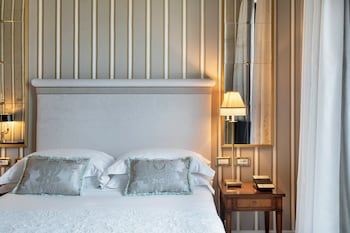 Deluxe Double or Twin Room (Helvetia)