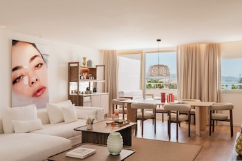Penthouse, Private Pool (4+5)