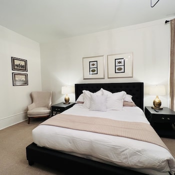 Standard Double Room, Ensuite (Franklin - Guest Suite)