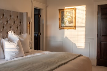 Superior Studio, Ensuite (Waldron - Premium Suite )
