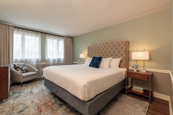 Traditional King Room
