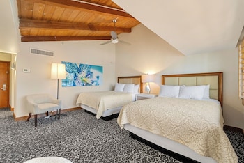 Standard Room, 2 Queen Beds, Bay View