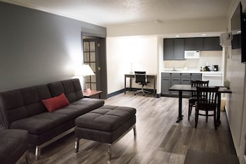 Deluxe Suite, 1 Bedroom, Non Smoking (1 King bed)