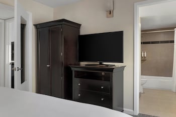 Suite, 1 King Bed
