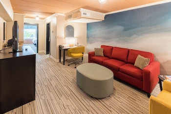 Standard Suite, City View (2 Double Beds and 1 Sofa Bed)