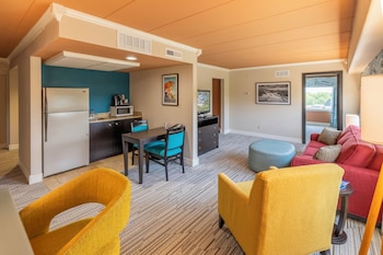 Standard Suite, 2 Bedrooms, City View, Corner