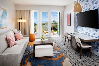 Premium Suite, 1 Bedroom (Sweetgrass Inn)