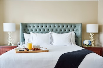 Room, 1 King Bed, Terrace, Pool View (Boardwalk Inn)