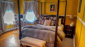 Superior Double Room, Ensuite (Room 5 The Champlain Room)
