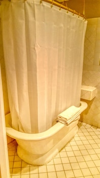 Superior Double Room, Ensuite (Room 2 Moosalamoo Room)