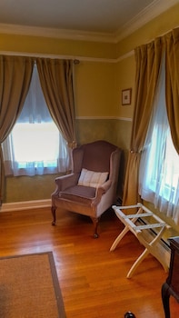 Superior Double Room, Ensuite (Room 6 The Lilac Room)