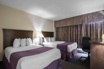 Standard Room, 2 Double Beds, Non Smoking