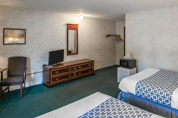 Standard Double Room, 2 Double Beds, Smoking
