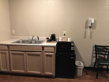 Suite, 1 King Bed, Non Smoking (One-Bedroom Suite)