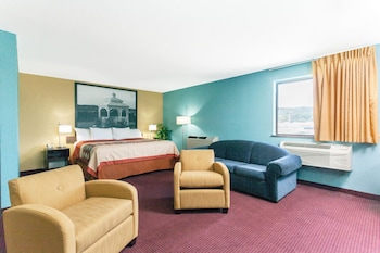 Studio Suite, 1 King Bed, Non Smoking