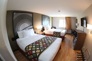 Room, 2 Queen Beds, Non Smoking