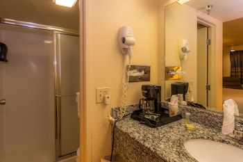 Room, 1 Queen Bed, Accessible, Non Smoking (Mobility)
