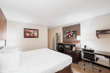 Deluxe Room, 1 Queen Bed, Accessible, Non Smoking