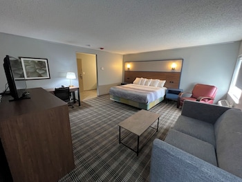 Studio Suite, 1 King Bed, Non Smoking