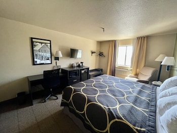 Standard Room, 1 King Bed