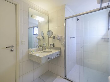 Standard Room, 3 Twin Beds