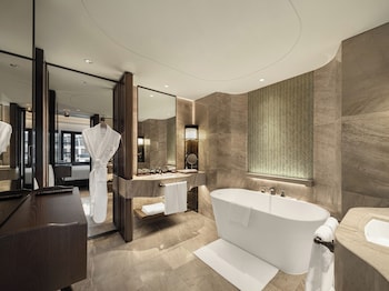 Pagoda Suite