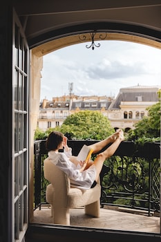 Standard Double Room, Balcony, City View (Cosy)