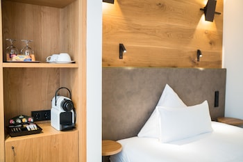 Superior Single Room