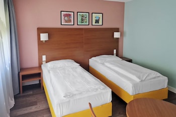 Standard Room, 2 Twin Beds