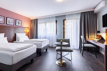 Standard Room, 2 Twin Beds