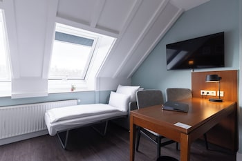 Standard Room, 3 Twin Beds