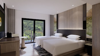 Deluxe Twin Room, Balcony