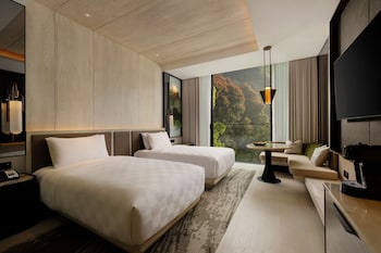 Hillside Studio