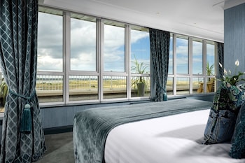 Penthouse Suite