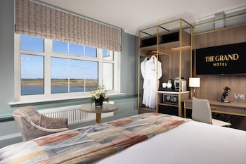 Phoenix Double Room with Sea View