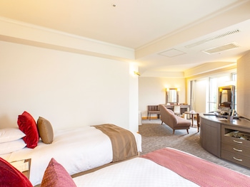 Deluxe Twin Room with Castle View Non Smoking