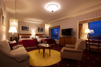 Classic Elegant Twin Room for 3 people, Non Smoking
