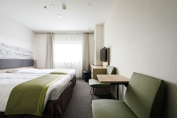 Standard Twin Room, Smoking (8th Floor)