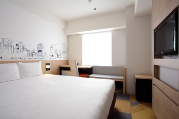 Double Room (4-12F)