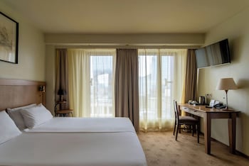 Standard Room, 1 King Bed, Non Smoking
