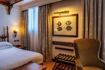 Deluxe Double Room, Garden View