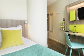 Classic Single Room