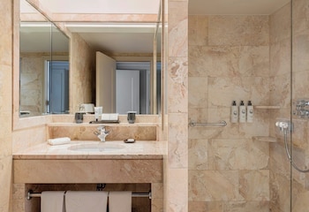 Family Suite, 1 Queen Bed