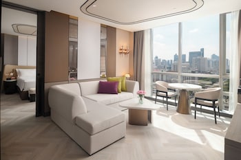 Premier Junior Suite King