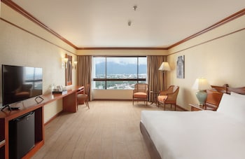 Premier Room, 1 King Bed