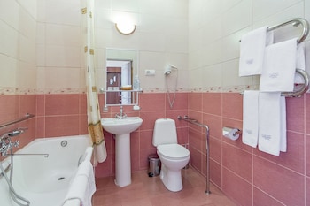 Standard Family Room