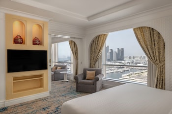 Ambassador One-Bedroom Suite - Panoramic Sea Views, Exclusive Lounge Access and Private Beach Access